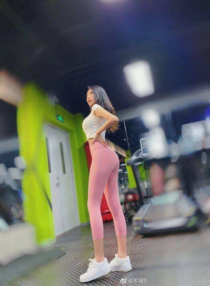 正版舞会森林截图